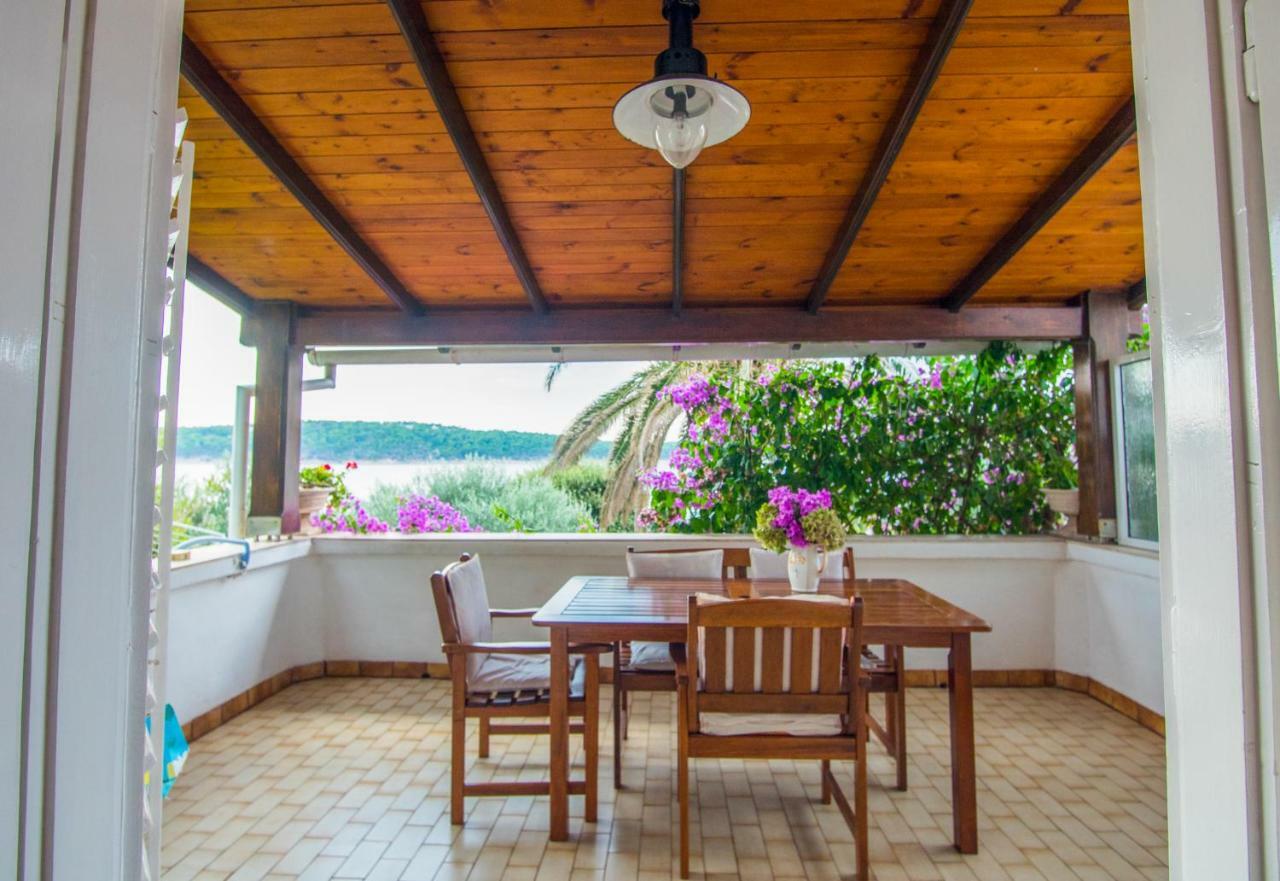 Apartments Picolo Paradiso Miljenko Debelic Barbat na Rabu ภายนอก รูปภาพ