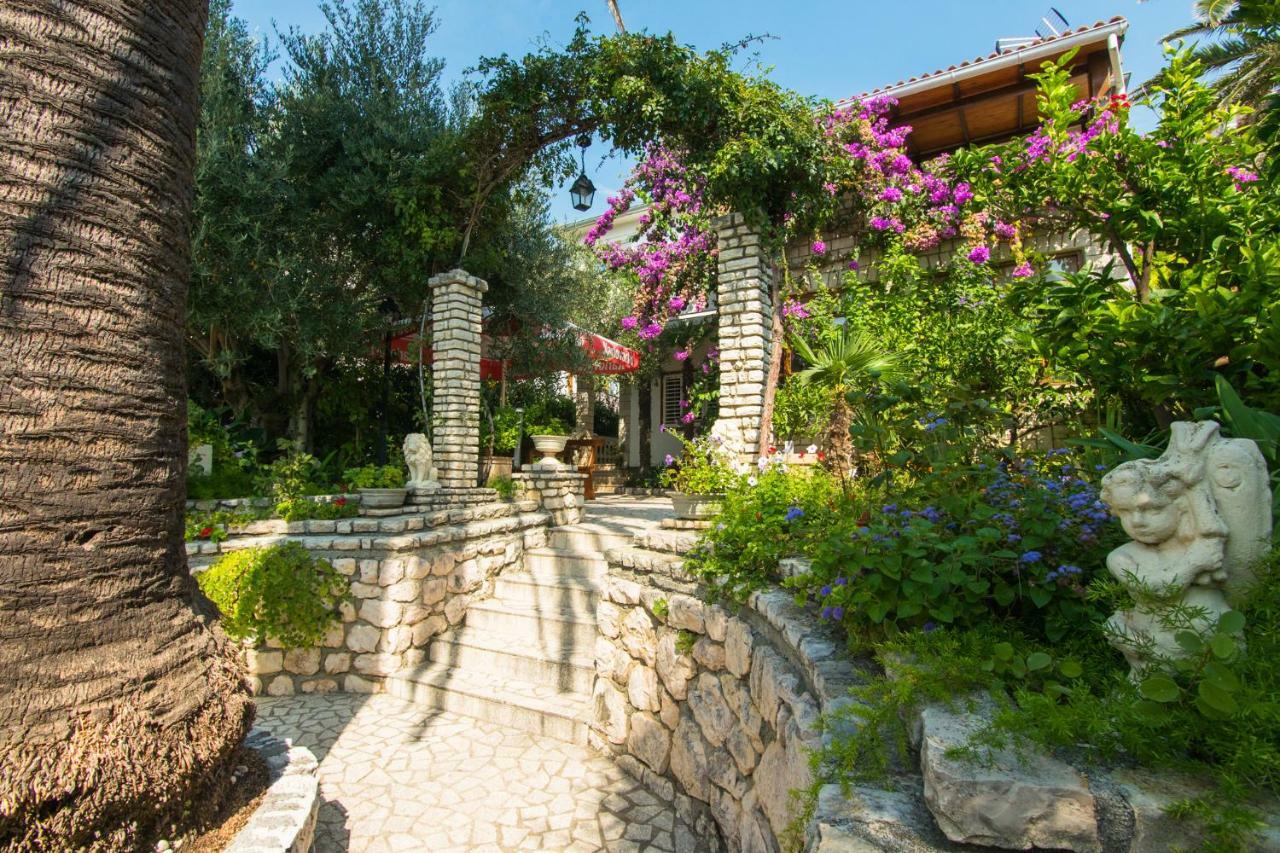Apartments Picolo Paradiso Miljenko Debelic Barbat na Rabu ภายนอก รูปภาพ